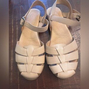 New Women’s Kork-ease sandal size 6.5M
